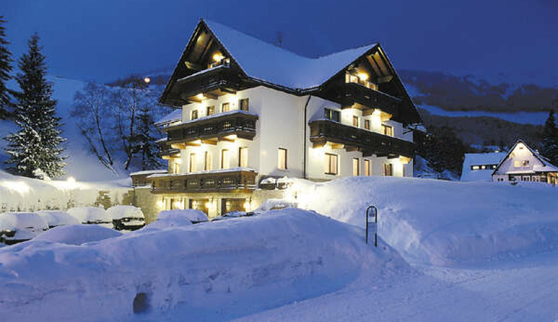 Hotel Martin a Hotel Kristýna Špindlerův Mlýn